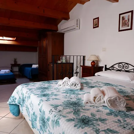 Apartament Sikania