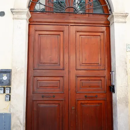 Sikania * Syracuse